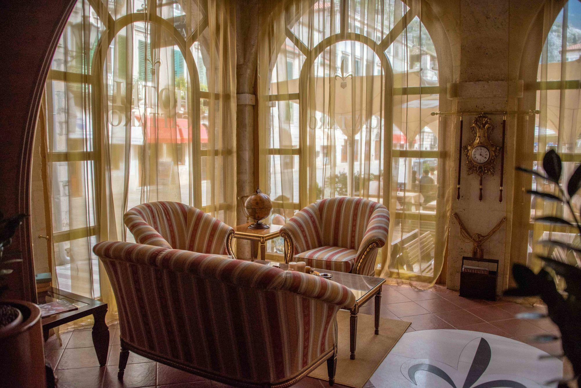 Historic Boutique Hotel Cattaro ภายนอก รูปภาพ